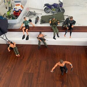 Elite Forces Action Figures Set with Accessories